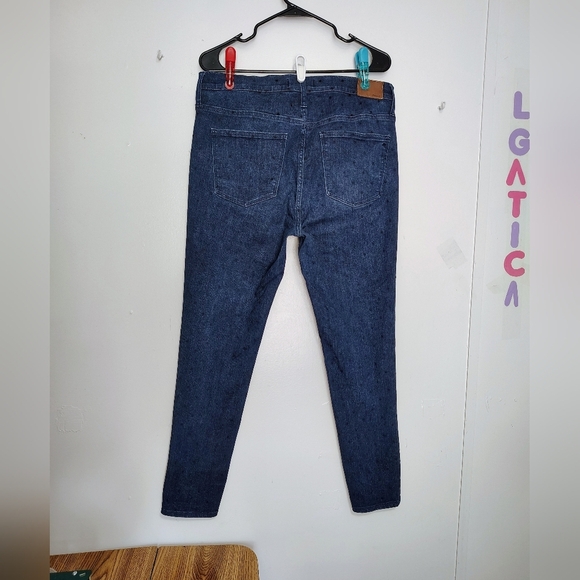 Madewell women's 9" high-rise skinny jeans in dark blue polka dot denim, siz 32. - Picture 7 of 16